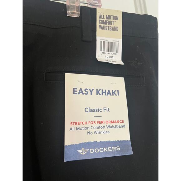 NWT Dockers Men's Classic Fit Easy Khaki, Black, 40x32 - Picture 1 of 6